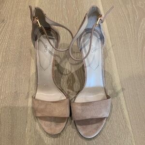 ALDO Beige heels Size 8